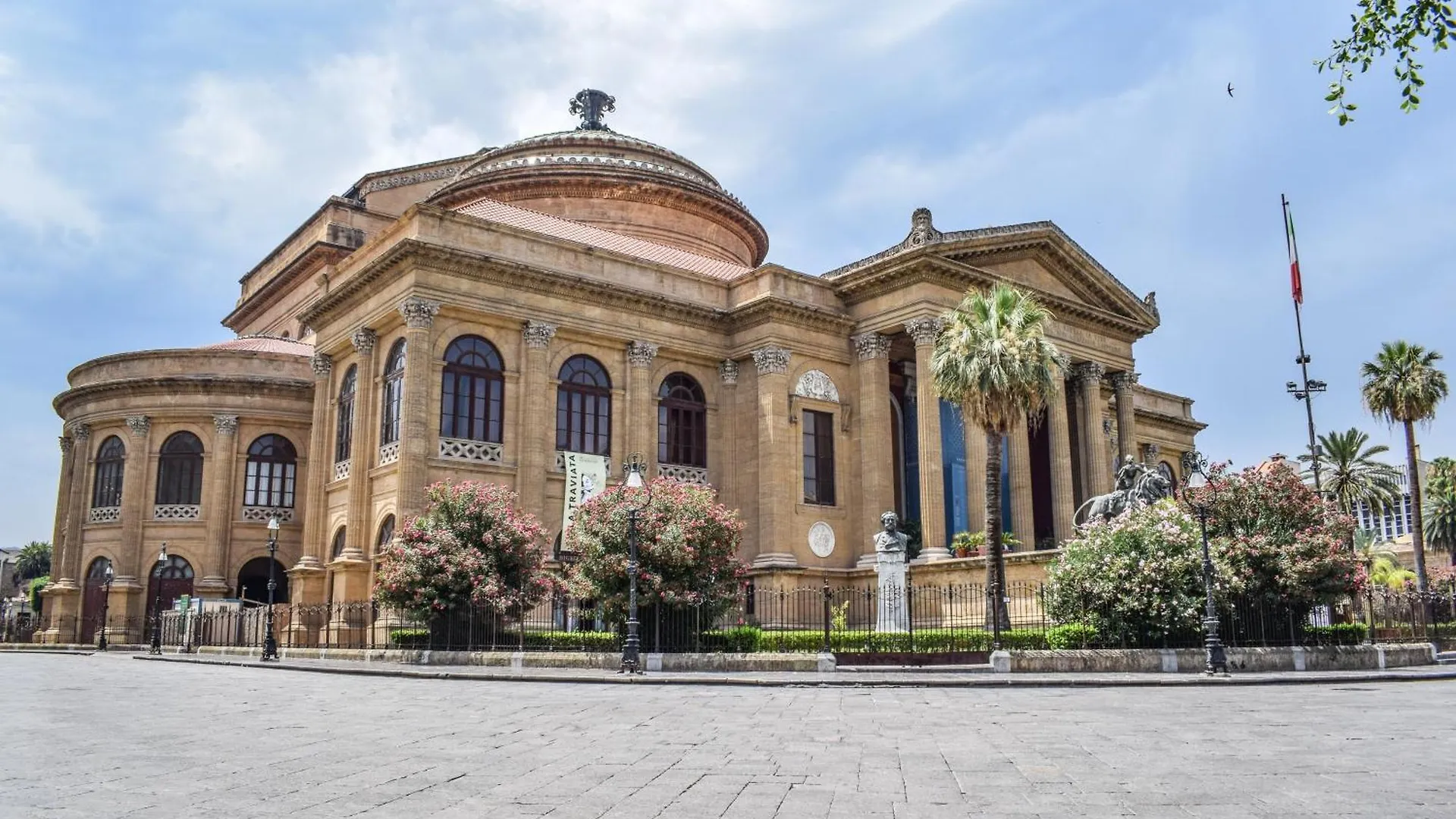 Ballaro'S Vibe Palermo 0*,  Italia
